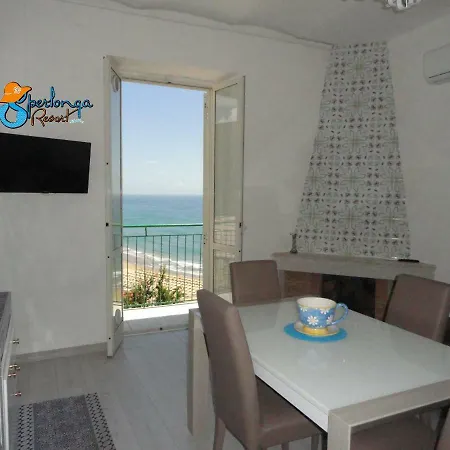 Casa Tiberio Sperlongaresort *